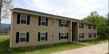 New Market North Apartments in New Market, VA - Building Photo - Building Photo