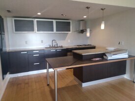701 S Madison Ave in Clearwater, FL - Building Photo