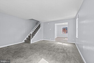 328 Stemmers Run Rd in Essex, MD - Building Photo - Building Photo
