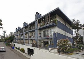 Redwood Terrace Apartments