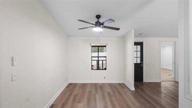 2359 Virginia St in Montgomery, TX - Building Photo - Building Photo