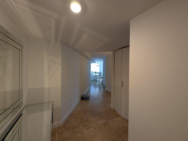 526 Pacific Ave in Atlantic City, NJ - Building Photo - Building Photo