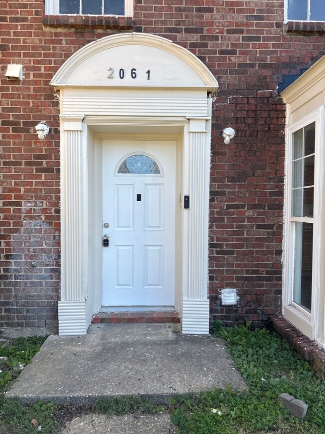 2061 Rexford Rd in Montgomery, AL - Building Photo - Building Photo