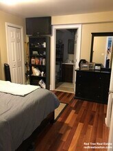 341 W Broadway, Unit 1 in Boston, MA - Building Photo - Building Photo