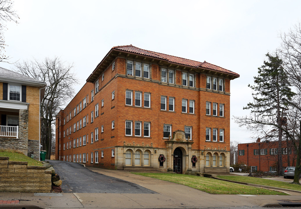 The Alcazar in Akron, OH - Building Photo