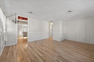 4911 Barlow Dr in Lawrence, IN - Building Photo - Building Photo