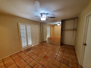 1900 S Palm Canyon Dr in Palm Springs, CA - Building Photo - Building Photo