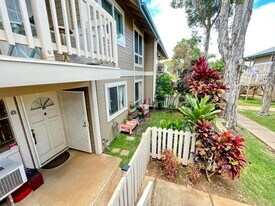 480 Kenolio Rd in Kihei, HI - Building Photo