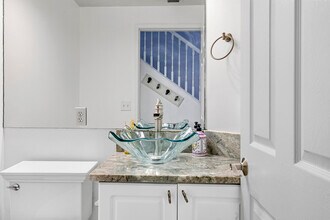 691 Hibiscus St in West Palm Beach, FL - Building Photo - Building Photo