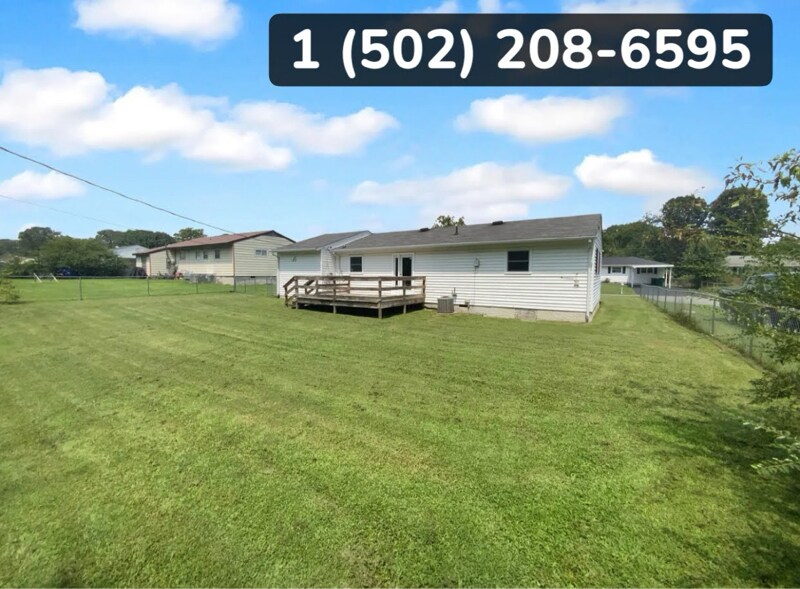 232 Greenfield Dr in Rossville, GA - Foto de edificio