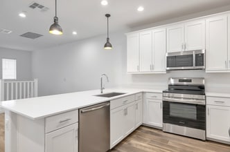 4055 E Amoroso Dr in Gilbert, AZ - Building Photo - Building Photo