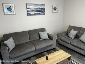 39 Sheridan Ave-Unit -A in Seaside Heights, NJ - Foto de edificio - Building Photo
