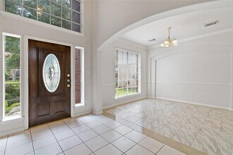 1010 Sussex Trail in Pearland, TX - Building Photo - Building Photo