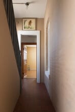 829 N Salina St, Unit #1 in Syracuse, NY - Foto de edificio - Building Photo