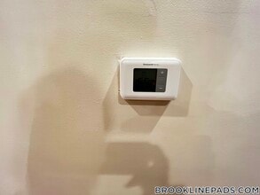 1801 Beacon St in Brookline, MA - Foto de edificio - Building Photo