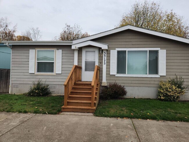 property at 33175 Geranium Ln