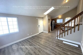 575 Longfellow Ln in Littleton, CO - Building Photo - Building Photo