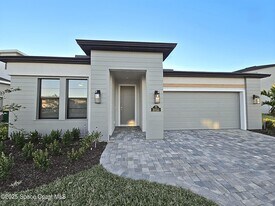 3055 Dampier Dr in Melbourne, FL - Building Photo