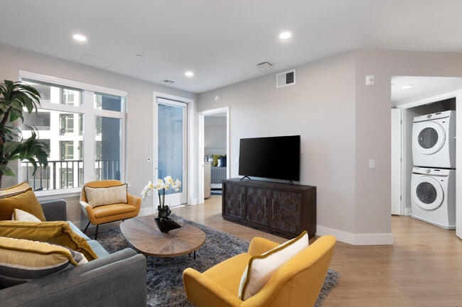 Avalon Tech Ridge in Pflugerville, TX - Building Photo - Building Photo