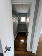 8004 S Eberhart Ave in Chicago, IL - Building Photo - Building Photo