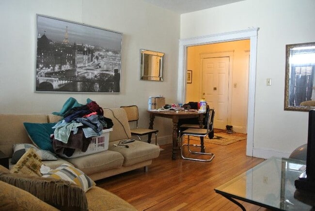 1715 Commonwealth Ave, Unit 9