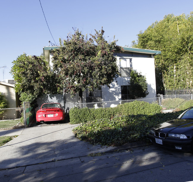 523 N Westmoreland Ave in Los Angeles, CA - Building Photo - Building Photo