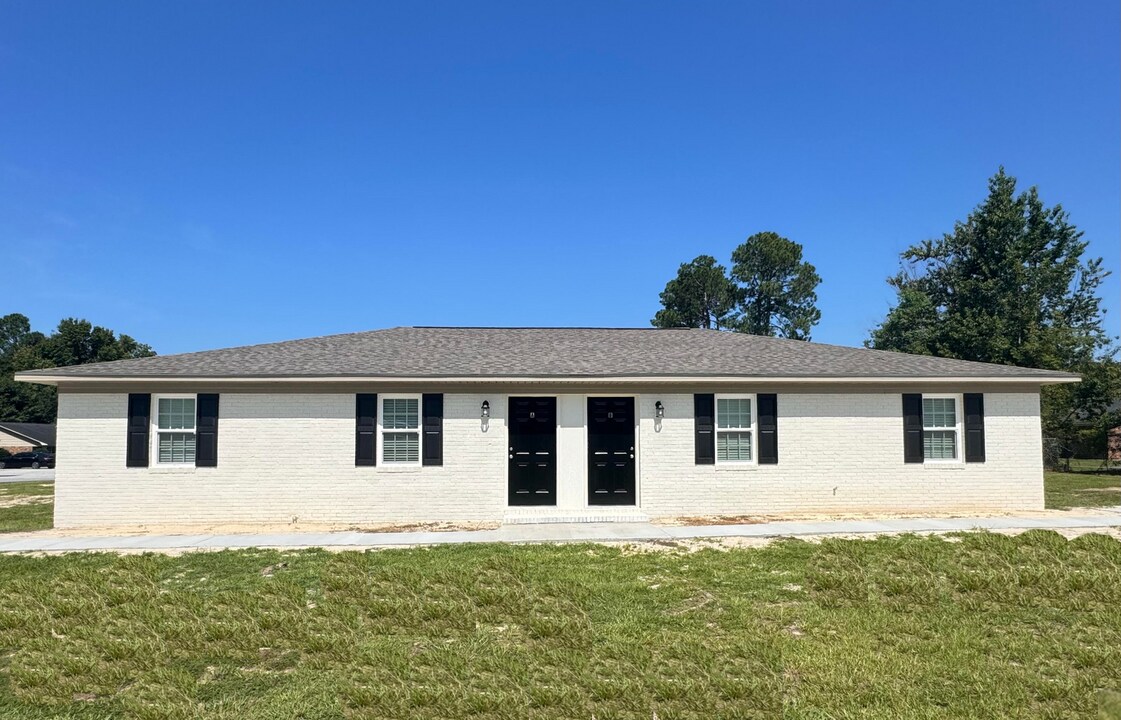 3 University Pl in Statesboro, GA - Building Photo