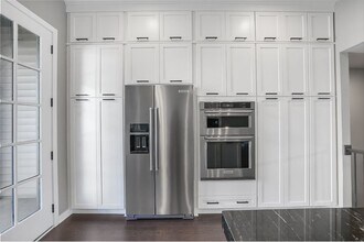 22170 Penelope Heights Terrace in Ashburn, VA - Foto de edificio - Building Photo