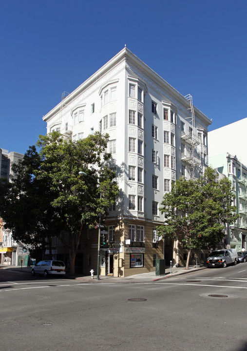 Pearsonia Apartments in San Francisco, CA - Foto de edificio