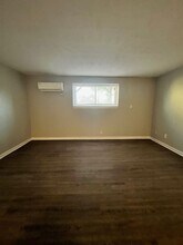2082 Fairmont Ct-Unit -# 15 in Lexington, KY - Building Photo - Building Photo
