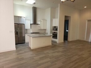2444 Nugget St SE in Rio Rancho, NM - Building Photo - Building Photo