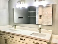 5530 Truett St photo'