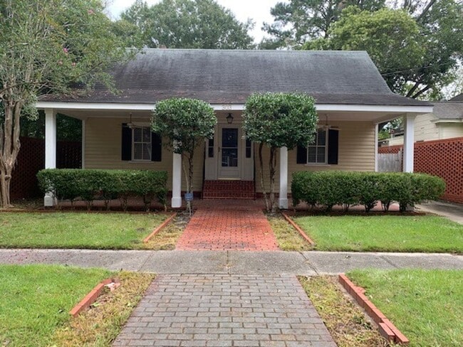 property at 303 E 14th St