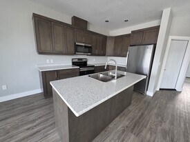 8621-8682 82 St in Fort St John, BC - Building Photo