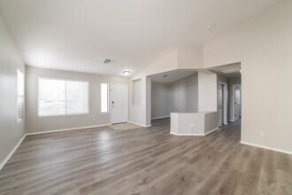 13538 W Berridge Ln in Litchfield Park, AZ - Building Photo - Building Photo