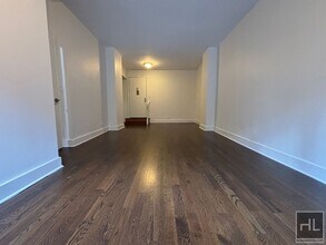 EAST 63 STREET in New York, NY - Building Photo - Building Photo