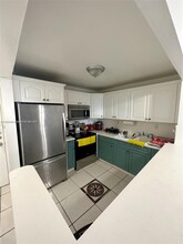 1825 W 44th Pl in Hialeah, FL - Building Photo - Building Photo