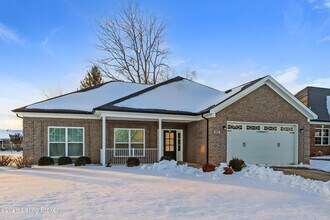 569 Deep Creek Dr in Shepherdsville, KY - Building Photo - Building Photo