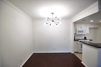 6041 Fulton Ave in Los Angeles, CA - Building Photo - Building Photo