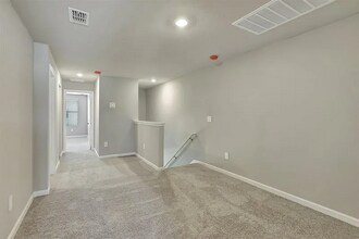 5788 SE Edgewater Cir in Stuart, FL - Building Photo - Building Photo