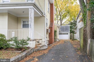 1809 N Wayne St, Unit 109-202 in Arlington, VA - Building Photo - Building Photo