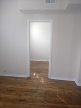211 17th Avenue Northeast, Unit 2 in Minneapolis, MN - Building Photo - Building Photo