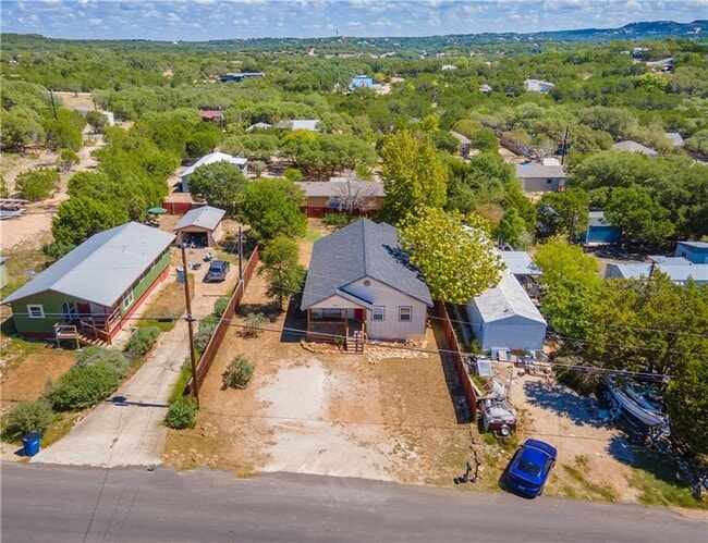 691 Tamarack Dr in Canyon Lake, TX - Building Photo - Building Photo