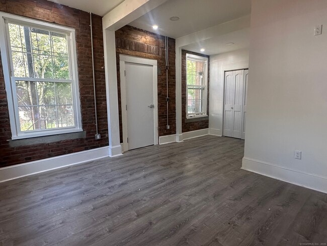 92 E Pearl St in New Haven, CT - Building Photo - Building Photo