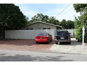 1749 NW 6th Ave in Fort Lauderdale, FL - Building Photo - Building Photo