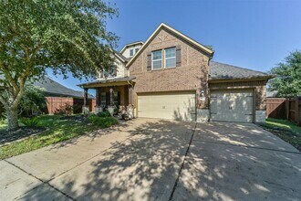 6207 Holly Oaks Court in Fulshear, TX - Building Photo - Building Photo