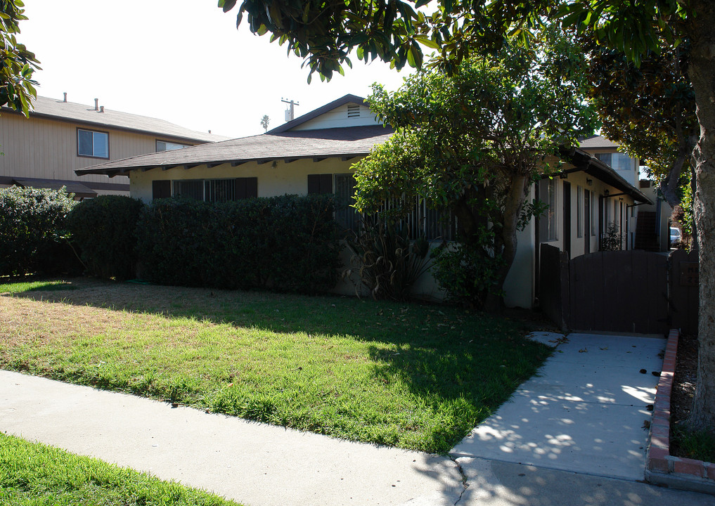 225 N K St in Lompoc, CA - Building Photo