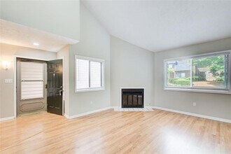 1301 Parkaire Crossing in Marietta, GA - Building Photo - Building Photo