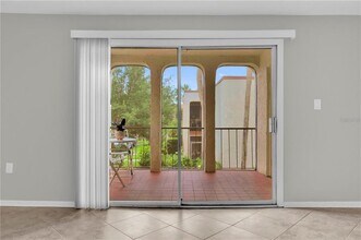 514 Orange Dr in Altamonte Springs, FL - Building Photo - Building Photo