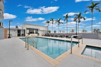 2301 SW 27th Ave, Unit 602 in Miami, FL - Building Photo - Building Photo
